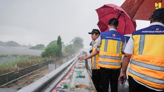 Tanggul Darurat Dibangun, Tol Tangerang-Merak Km 50 Bisa Dilewati
