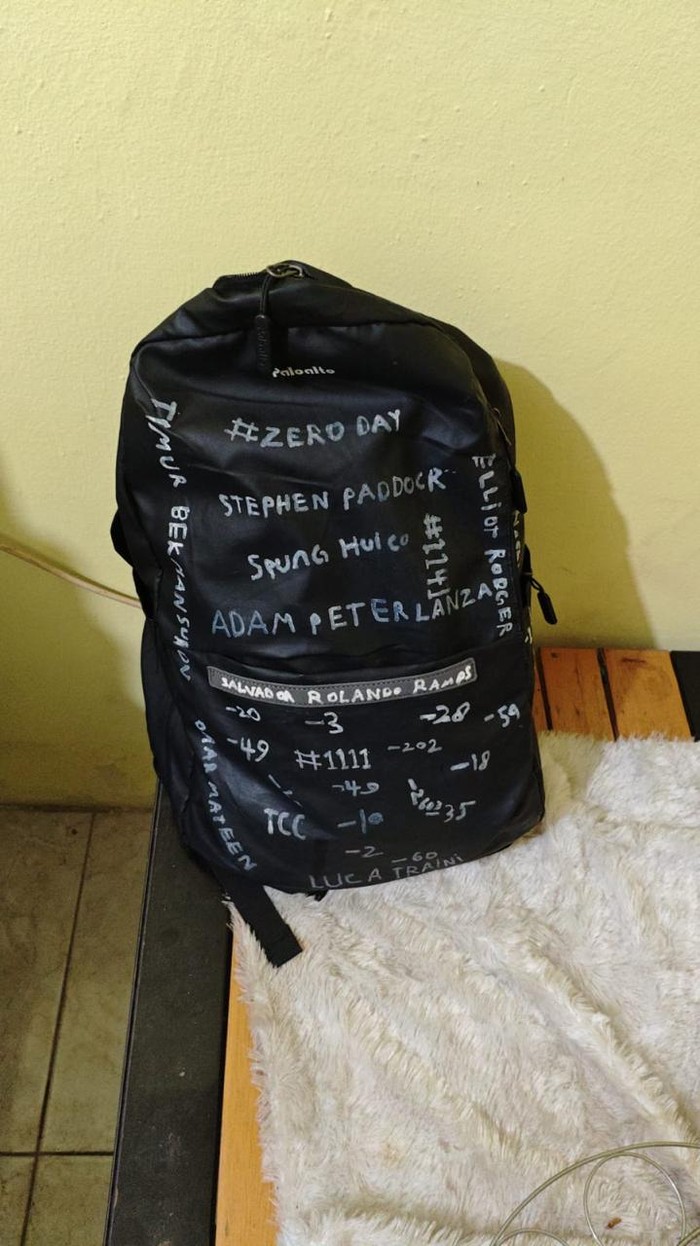 Tas Siswa SMP Pelempar Molotov Dipenuhi Nama Pelaku Penembakan di Luar Negeri