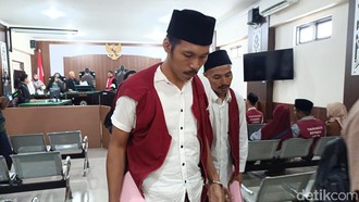 Tok! Duo Karyawan Hotel di Senggigi Pembunuh WN Spanyol Dipenjara 18 Tahun