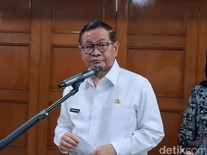 Skywalk Kebayoran Dikotori Feses Kucing, Pram: Saya Minta Segera Bersihkan