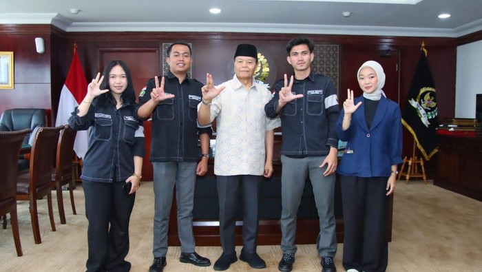 HNW Dorong Mahasiswa Pahami Fungsi Legislasi untuk Indonesia Emas 2045