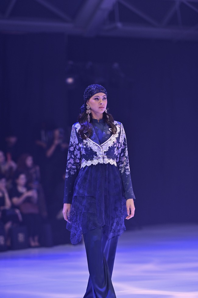 Seperti karya Ivan Gunawan lainnya, setiap busana tidak hanya menonjol secara visual, tetapi juga diciptakan untuk mengerti wanita, memperindah, dan memperkuat rasa percaya diri. Foto: Dok. Ivan Gunawan Prive.