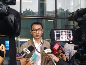 KPK Usut Sumber Duit Suap untuk Pejabat Bea Cukai