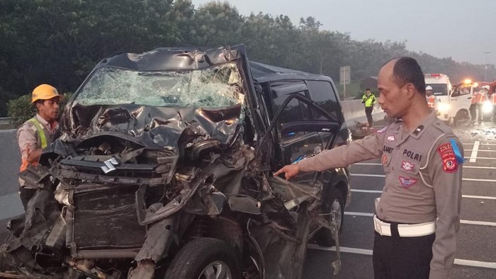 Tabrakan Beruntun di Tol Cipali Subang, 3 Orang Tewas
