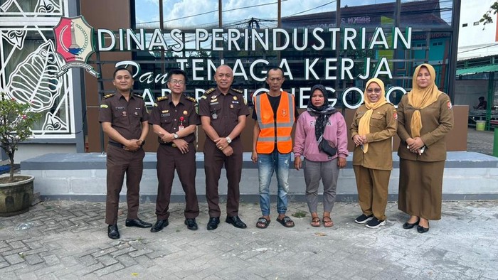 RJ Perkara Pencurian-Lalin Kejari Surabaya Diapresiasi Kejagung