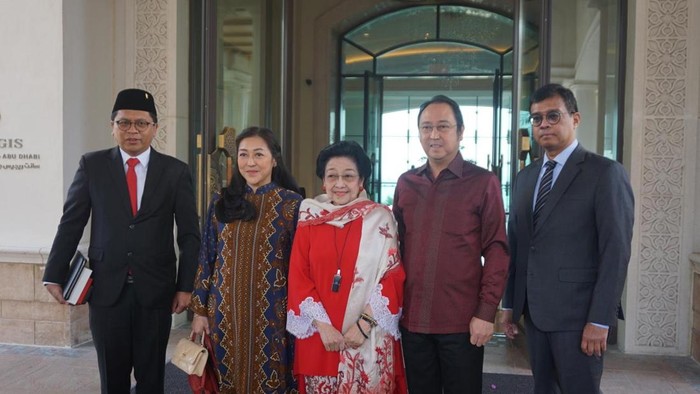 Bertemu Putra Mahkota UEA, Megawati Ungkap Bangga Jadi Juri Zayed Award - Update 1