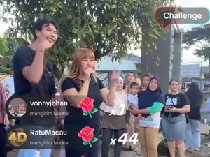 Cerita Baru Pinkan Mambo: Ngamen di Pinggir Jalan Bawa Kardus Saweran