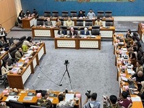 Menpar Jawab Manfaat 154 Penghargaan Pariwisata: Makin Banyak yang Kunjungi RI