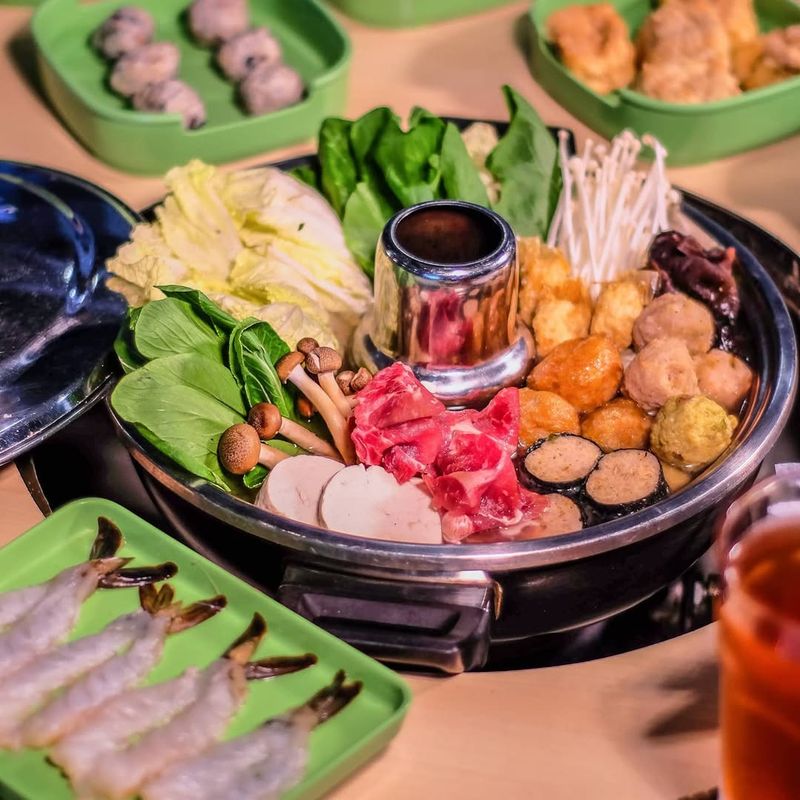 Restoran hotpot di Jakarta.