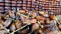 Bahkan pedagang telah menyiapkan stok dalam jumlah besar untuk mengantisipasi lonjakan permintaan jelang Ramadan.