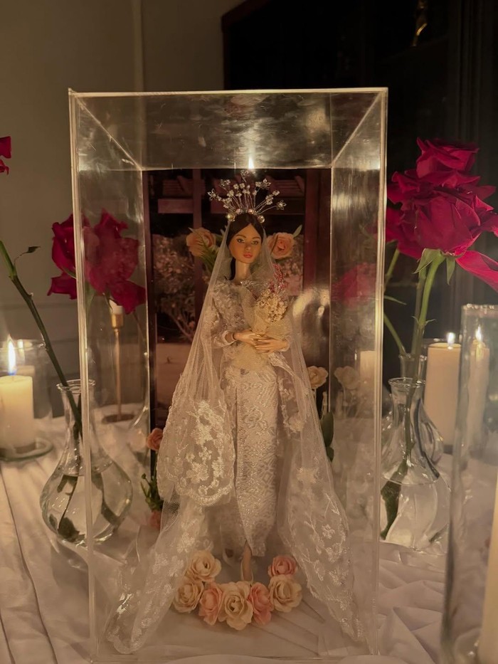 Shenina Cinnamon ultah ke-27, makan malam romantis dengan Angga Yunanda meski di rumah saja.