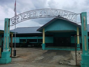Densus 88: Siswa SMP Lempar Molotov di Kalbar Terpapar Kekerasan dari Grup TCC