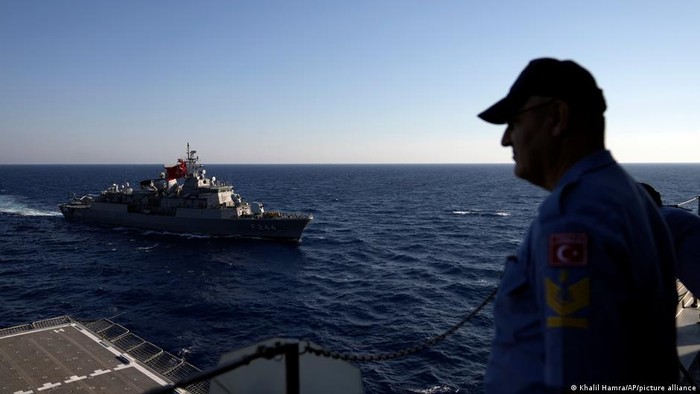 Turki dan Yunani, Kembalinya Sengketa Lama di Laut Aegea