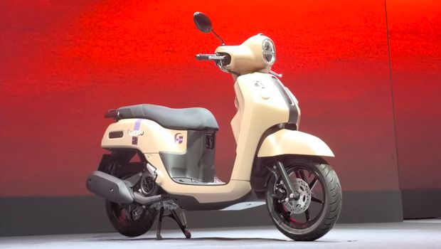 Yamaha Fazzio Lite Version.