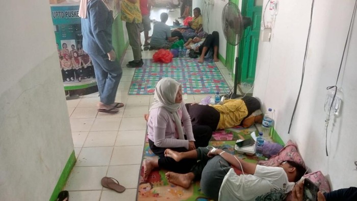 206 Siswa dan Guru di Marau Ketapang Diduga Keracunan MBG