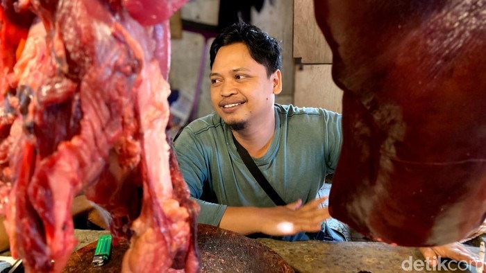 Asep Kandar Penjual Daging Sapi di Bandung.