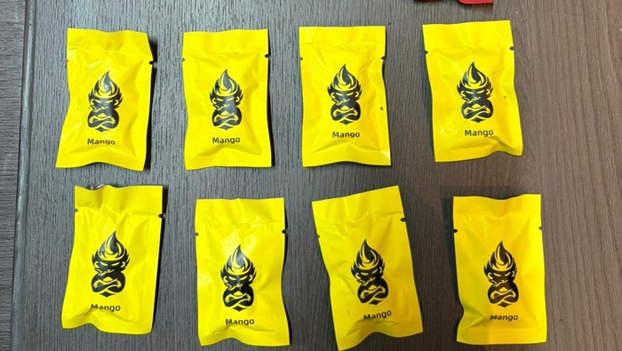 Lakukan Penyamaran, Bareskrim Tangkap 3 Pengedar Vape Etomidate di Jaksel