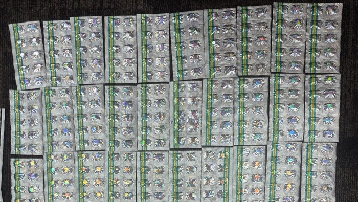 Warung di Bogor Nyamar Jual Tramadol: 3 Pelaku Ditangkap, 1.163 Pil Disita