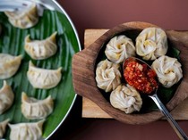 Dijanjikan Pangsit Gratis, Bocah Ini Tukar Perhiasan Keluarga Rp 1,6 M!