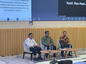 BMKG Wanti-wanti Potensi Banjir-Longsor Akibat Hujan Ekstrem 400 Mm Per Hari