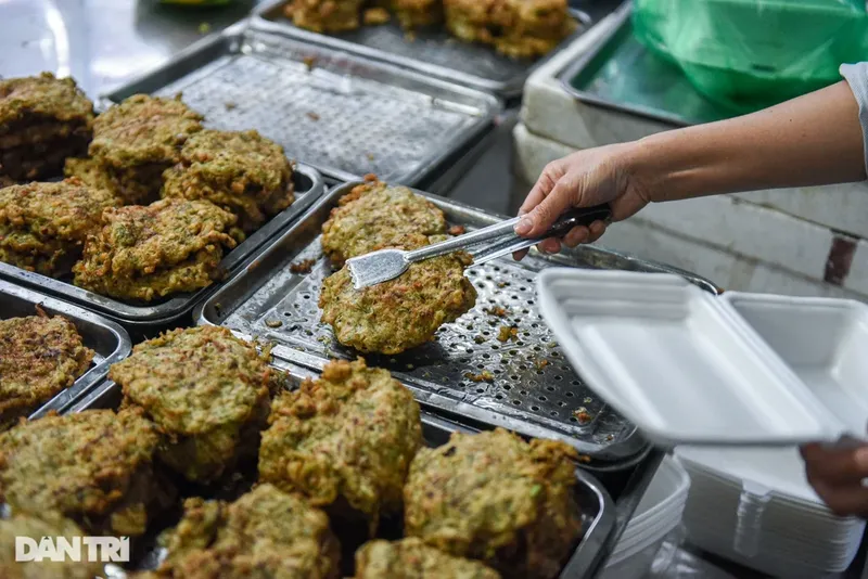 Donat cacing laut Dikira Donat, Gorengan Ini Ternyata Dibuat dari Cacing Laut!