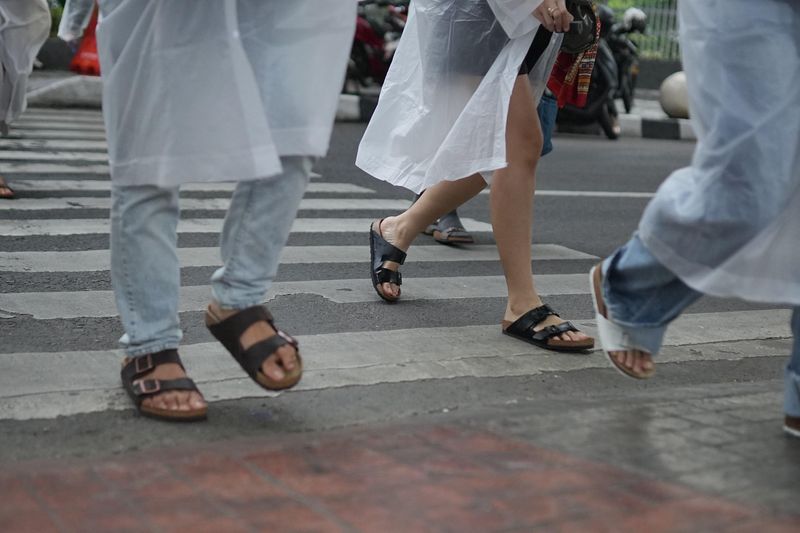 Ilustrasi Manfaat Jalan Kaki