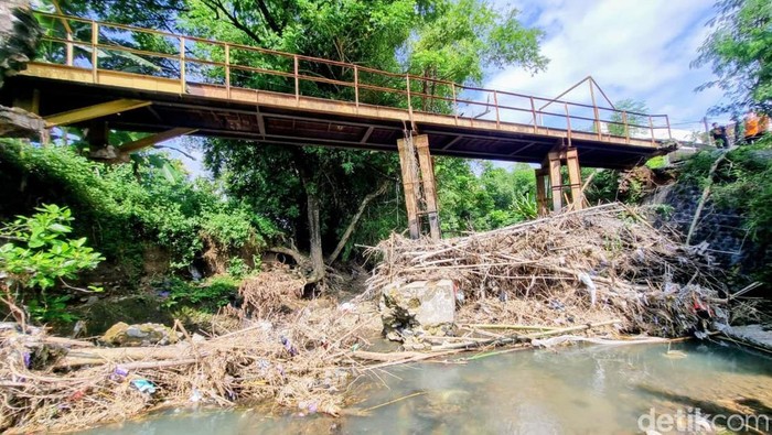 Jembatan Ambruk di Ponorogo