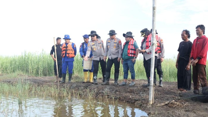 **Kapolda Metro Jaya Asep Edi Suheri Tinjau Tambak Udang 47 Ha, Strategi Ketahanan Pangan Polri**