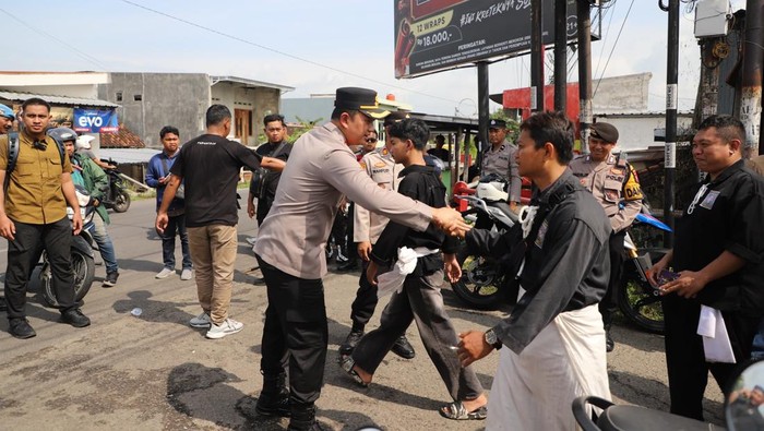 Kapolres Magetan AKBP Raden Erik Bangun Prakasa memimpin langsung pengamanan jelang Parapat Luhur.