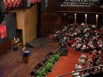 UPH Gelar Puncak Natal Nasional 2025, Angkat Tema Kekeluargaan-Pendidikan