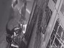 CCTV Ungkap Aksi Brutal Gerombolan Pemuda di Margaasih