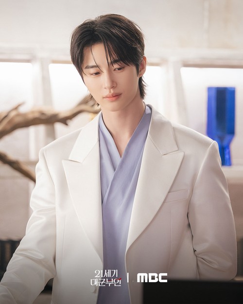 Adegan drama Korea terbaru MBC 2026 Perfect Crown.