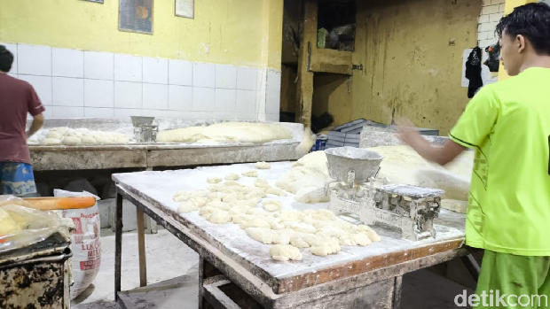 Roti Cari Rasa Bandung.