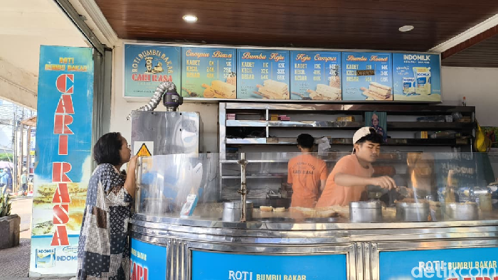 Jejak 6 Dekade Roti Cari Rasa, Pionir Roti Bakar di Bandung