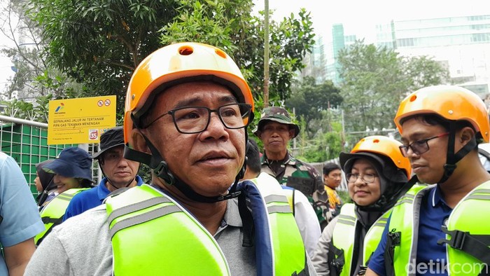 Wakil Wali Kota Medan Zakiyuddin Harahap usai menyusuri Sungai Deli
