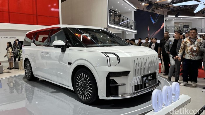 Geely Zeekr 009, MPV Listrik Premium Berharga Rp 1,6 Miliar, Pesaing Alphard