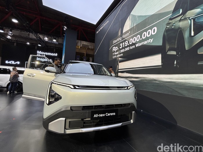 Kece! KIA All New Carens Resmi Dijual Mulai Rp 319 Juta