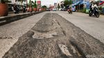 Awas! Jalan Siliwangi Raya Pamulang Berlubang