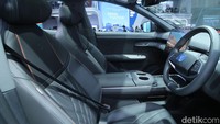 Untuk pasar Indonesia, Lumin dibanderol Rp 183 juta dan Deepal S07 seharga Rp 599 juta dengan status on the road Jakarta.
