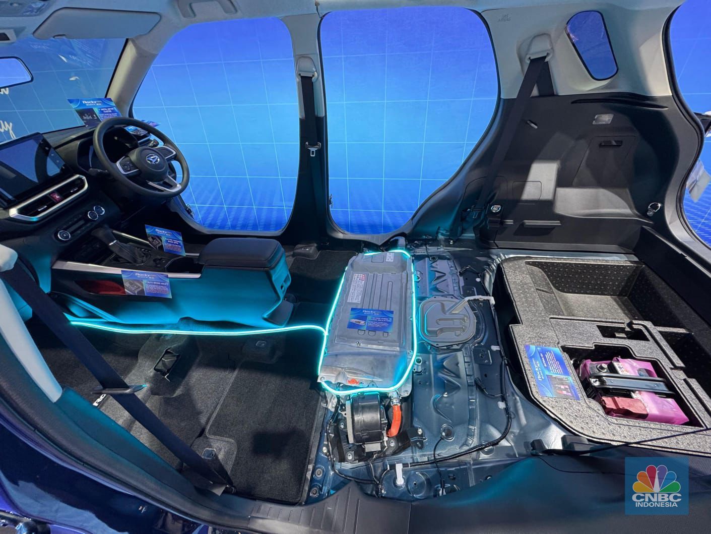 Daihatsu Rocky Hybrid dipajang di IIMS 2026, JiExpo Kemayoran, Jumat (6/2/2026). (CNBC Indonesia/Ferry Sandi)