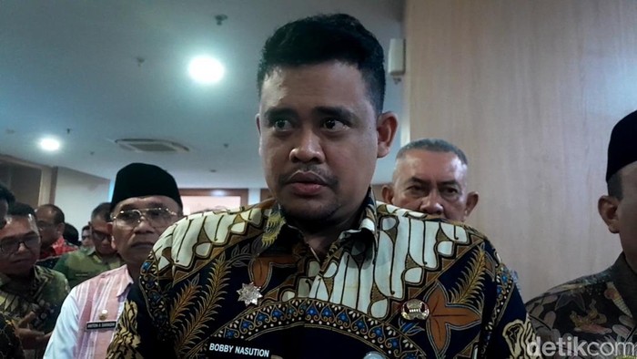 Gubsu Bobby Nasution usai kegiatan bersama kepala daerah di Sumut. (Nizar Aldi/detikSumut)