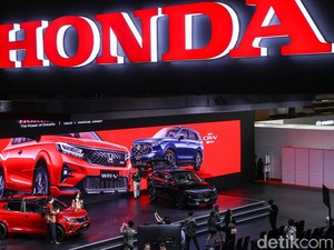 Merek Jepang Bikin Mobil Varian Murah untuk Orang RI, Ikut Perang Harga Nih?
