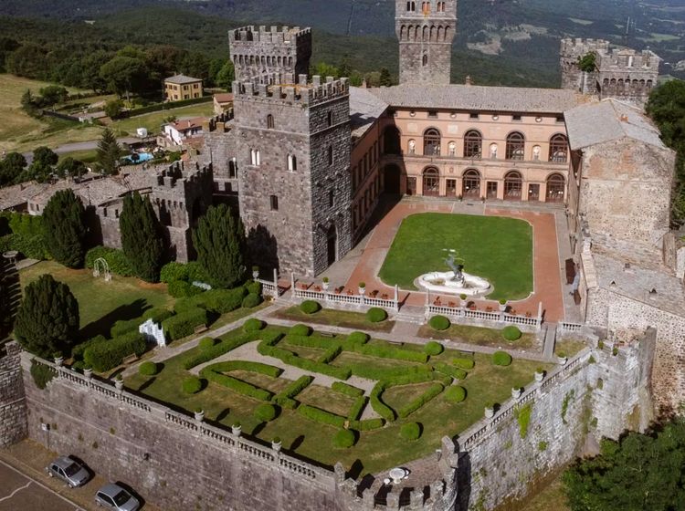 Potret Istana Megah dari Abad ke-8 yang Dijual Rp 200 Miliar