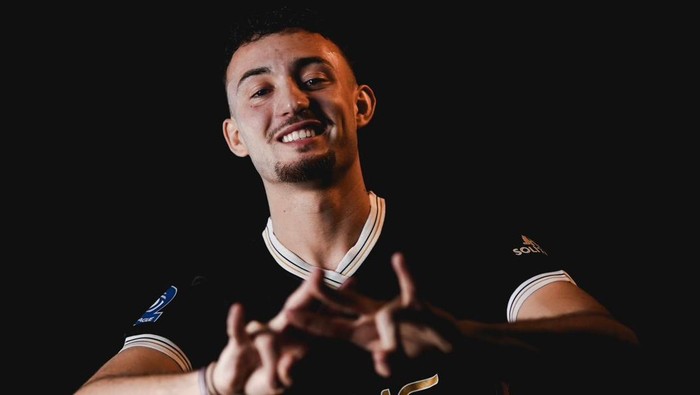 Ivar Jenner incar menitt bermain di Dewa United