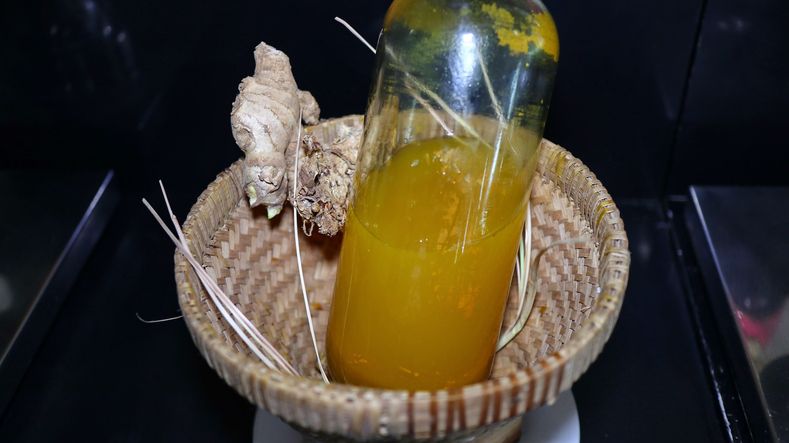 Jamu.