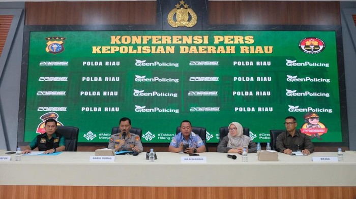 Polda Riau Selidiki Senpi Digunakan Pemburu untuk Tembak Mati Gajah