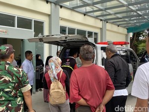 Heroik! Pria Semarang Terjun Sungai Selamatkan Bocah Tenggelam di Kaligarang