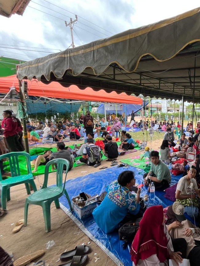 Korban Diduga Keracunan MBG Jadi 340 Orang, Begini Potret di Puskesmas Marau