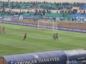 Derby Mataram PSIM Jogja Vs Persis Solo Imbang di Babak Pertama