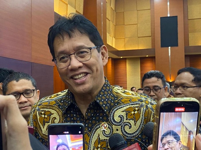 Menkeu Purbaya Nilai Gugatan Anggaran MBG ke MK Lemah: Pasti Kalah - Update 1